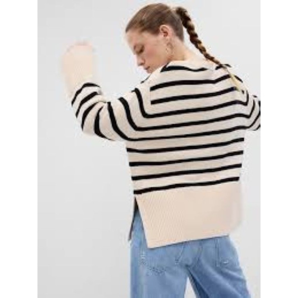 GAP Sweater Womens M Black White Striped 100% Cotton 24/7 Split Hem Crewneck New